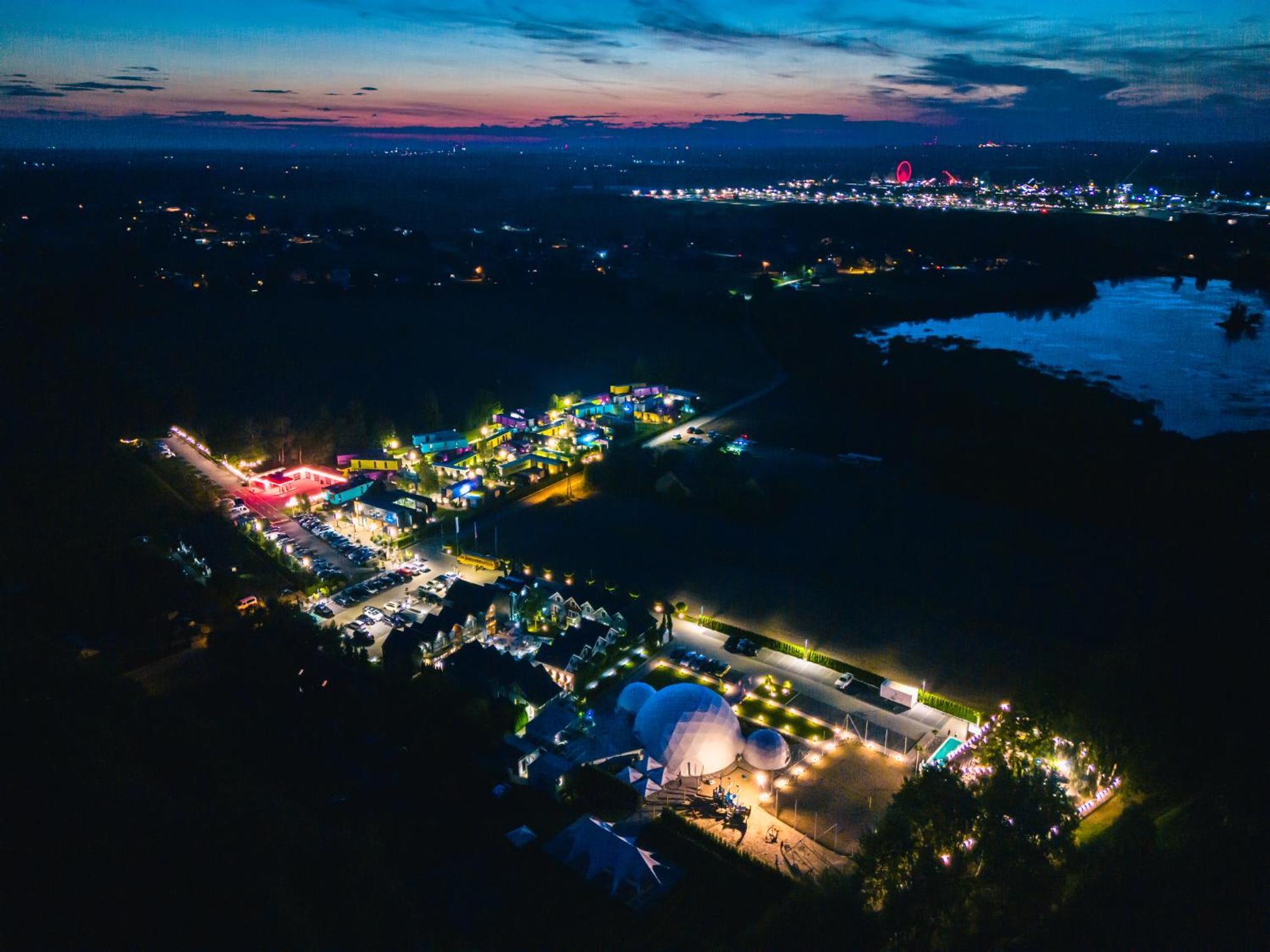 Scandinavia Resort Zator Buitenkant foto